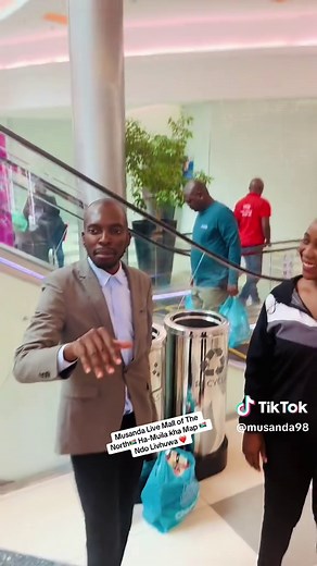 MUSANDA (@musanda98) - Musanda Live Mall of The North🇿🇦 Ha-Muila kha Map 🇿🇦 Ndaa! Ndo Livhuwa ❤️ #MusandaFoundation