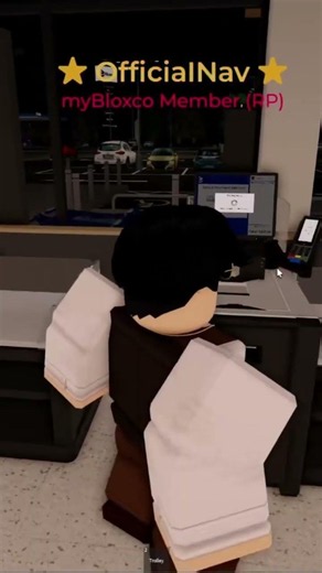 Come with me to get the new BloxPod Max! #roblox #robloxgames #shopping