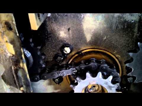 Gehl skid steer drive system