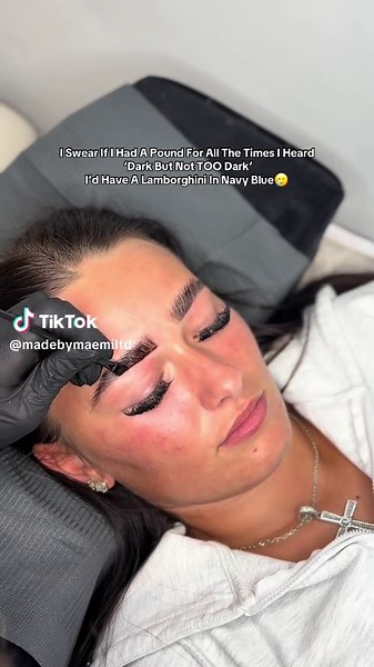 Choosing the Perfect Brow Tint Shade