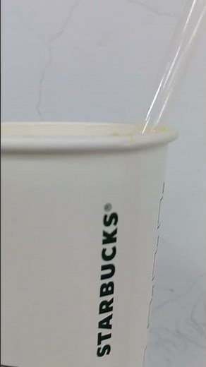 【萌萌好吃好玩】Starbucks Taiwan星巴克，巧克力可可碎片星冰樂，醇濃抹茶星冰樂，香草風味星冰樂，雙果果汁星冰樂，草莓巴西莓風味冰雪星沁爽，芒果火龍果椰奶，20OZ萬聖冷變TOGO冷水