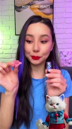 هل تصدق ما وجد في أحمر الشفاه؟ 🤯💄😂 #مضحك #تحدي