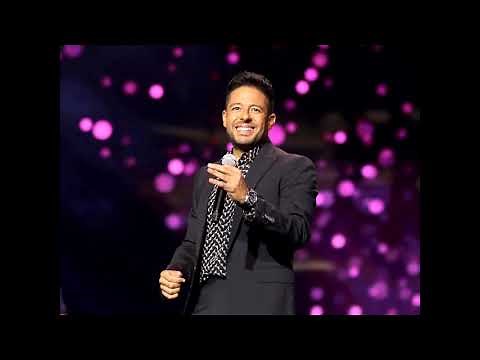 Hamaki - Oddam El Nas (Official Lyrics Video)Español حماقي - قدام الناس