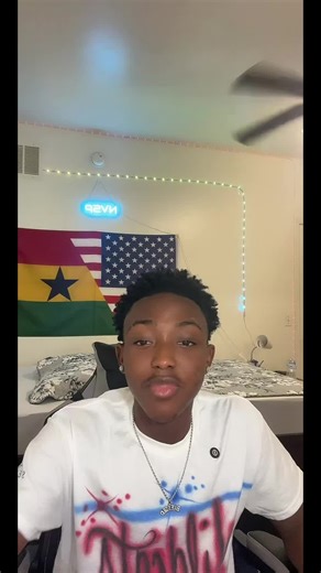 Like…Like…Like…Like How?🤦🏻‍♂️😂😂 #futureristic #streamer #streameruniversity2026 #futureristicclips #futureristiclive @FutureRisticLive @FutureRisticClips