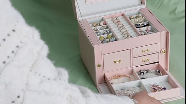 Euclidean Cube Jewelry Box, 3-Tier PU Leather Larger Jewelry Case with Lock, Drawers and Mirror, Storage Organizer for Bracelets Earrings Rings Necklaces Watches, Gift (Pink)