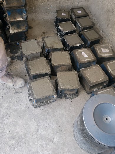 According to ASTM C39 and Bs EN 12390-3 cubes shall be tested immediately after removal from Water, typically within 5-15 minutes , to maintain a saturated condition #construction #engineering #SiteEngineering #BuildingFailures #CivilTok