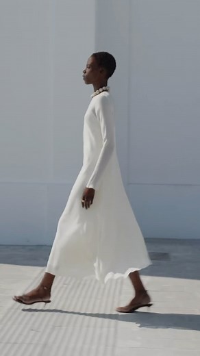 MANGO | From office time to off-duty soirées, our new collection brings you the ideal style formulas to have on rotation when the temperatures... | Instagram