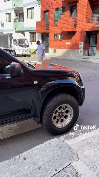 Conservación de Camionetas Luv Dmax y Chevrolet en Colombia