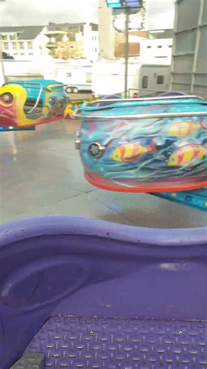 8.1K views · 57 reactions | Video van de Dance Polyp op de Winterkermis Ronse 2025 | Kermis Ronse | Facebook