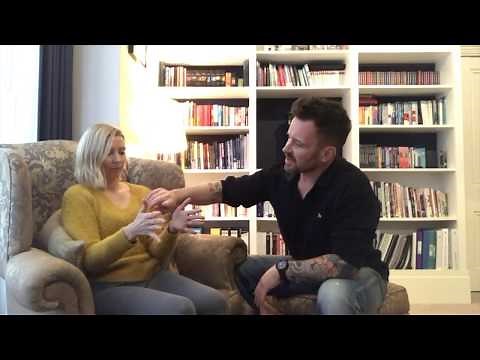 Hypnosis demonstration of magnetic hands, a progressive muscle relaxation, eye lock and re-awakening