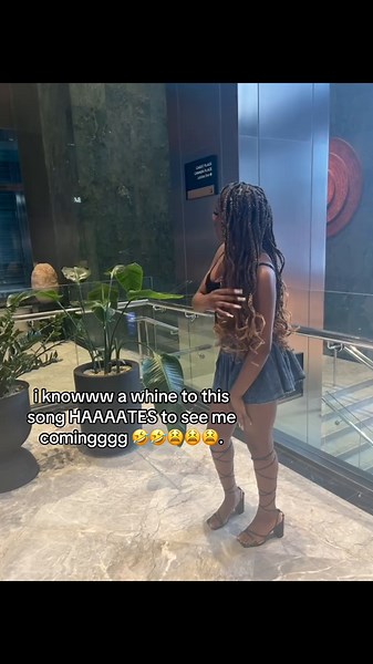 Jamaican TikTok Dance Challenge to Trending Songs