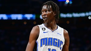 193K views · 5K reactions | 26 PTS 濾 12 REB 濾 3 BLK Former Windy City Bulls assignee Bol Bol scored a CAREER-HIGH last night for the Magic. This was his second 20+ point game of the season! | NBA G League | Facebook