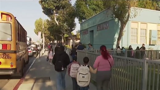 Utah musicians rally around violinist detained by ICE after decades in the U.S.