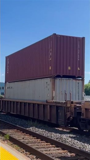 End of cn intermodal train