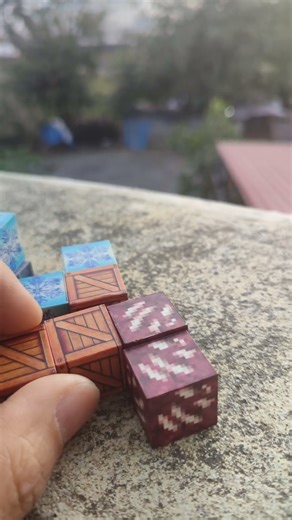 Minecraft magnetic building blocks