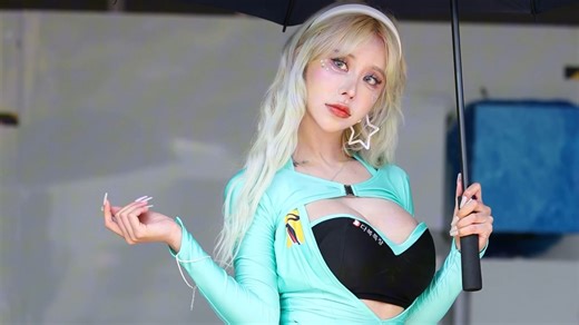 2025奥内超级赛车锦标赛，赛车模特：玛加琳Magarin