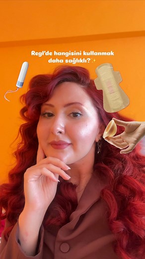 Dilan Özcan on Instagram: "Fıstığımmmmm regl’de ped mi, tampon mu, menstrual disk mi kullanmak daha sağlıklı diye sordun fıstığım hemen geldi ❤️. Son yıllarda tek tercihim pamuklu ped sana da tavsiyem pamuklu pet kullanman. Ama diyelim tatile gideceğiz ve sadece 3 günümüz var yolda aksi tam da o zamanlara denk gelir zaten regl olduk gibi acil durumlarda menstrual diski tercih ederim. Sen de edebilirsin. Ama bunu da düzenli hale getirmemek lazım. Pedin hijyenini sağlayarak kullanmak en doğru yönt