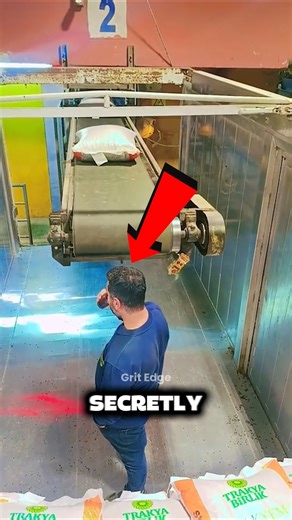 Boss Tries to Catch ‘Lazy’ Worker