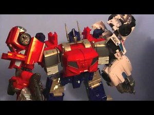 Optimus Maximus vs Devastator