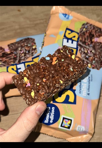 Mini Eggs Squares Bars 🐣 #FYP #Easter #run #viral #snack