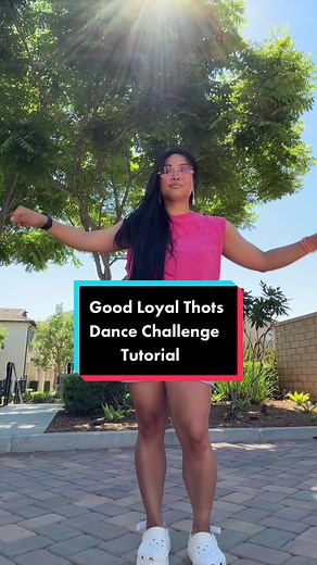 World don’t revolve around you 🔥 Good Loyal Thots dc by @Jeremiah Mitchell is takin over TikTok! Here’s a little tutorial for you to try later with a friend! #Dancetrend #challengedance #trending #fyp #dancedance #dancer #dancing #choreo #choreography #dance_ #dancelife #dancevideo #revolvearoundyoudance