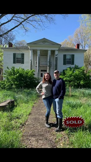 Want a peek inside our future home? Follow along as we renovate this 1850’s homestead. #tarrfarms #farmlife #smallfarm #farm #farmher #farmtotable #lifeonthefarm #farmstead #hobbyfarm #homestead #homesteader #homesteading #homesteadlife #homesteadinglife #victorygarden #historichomes #thisoldhouse #newadventure #plantationhomes #oldhouselove #homerenovation #historichouse #historichouses #renovation #renovationproject #fixerupper #countryhome #farmhouse #farmhouseliving #renovatingourhome