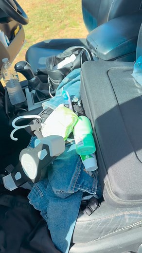 Making it means different things to different people. 3am Sunday morning after post gig good times ... Made it to my swag ! Only 5 star accomodation for this girl right Comment witg your version of making it !!#jasminesparkes #giglife #postgigshenanigans #regret #swag | Jasmine Sparkes Music