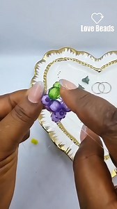61K views · 751 reactions | How to Bead Grapes Keyholder  This easy-to-do tutorial will guide you on how to make a grape keyholder or pendant. Happy beading! #lovebeads #beading #beadedgrapes #beads #handmadecraft #beadingpattern #beadingtutorial #beadingtips #beadedpatterns | Love Beads | Facebook