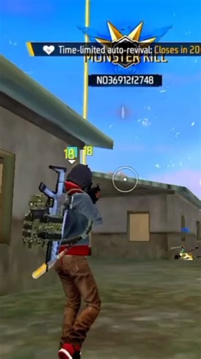 Dia on Instagram: "日本正在研发智能交通系统，结合摄像头、激光雷达和AI算法来分析路面行人、车辆流量以及交通模式。系统会实时调节红绿灯和限速指示，避免拥堵和交通事故。每天成千上万的车辆受益于这种自动化管理，尤其在繁忙的涩谷车站周边，高峰时间的通行效率得到了显著提升，同时汽车燃油消耗和尾气排放也得以降低，为城市环境改善提供了支持。 #日本 #交通 #人工智能 #智慧城市"