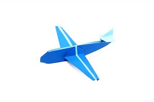 Cách gấp máy bay giấy theo kiểu Origami cực cool