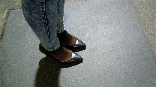 RT @Esohytnap1: moist , sweaty and very stinky after all day in heels.....