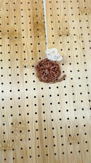 Full Traditional Granny Square tutorial ‪@purlnhook‬ #learntocrochet #beginnercrochet #grannysquare