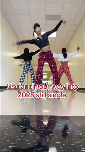 Make her tap out | TikTok dance challenge! #dance #challenge