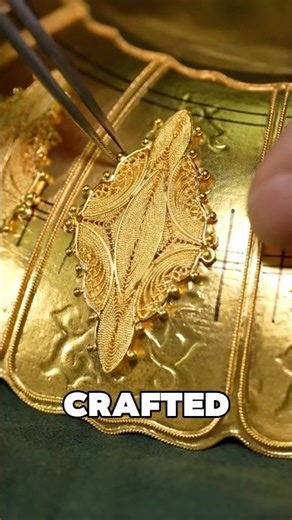 Is this the World's Most Expensive Fruit Bowl #short #earth #satifying #cinematic #gold