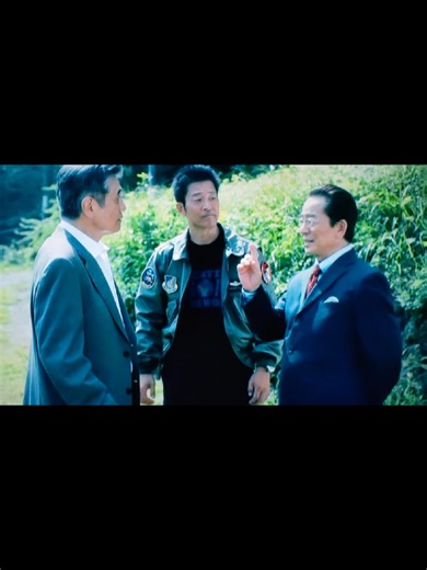 Season23 7話✨ 三浦さんが再登場♫ 元気そうで良かったー❣ 特命係と三浦さんの捜査❣ 伊丹刑事と三浦さんの最後のシーンも格好良くて好き❣笑 #相棒Season23 #杉下右京(水谷豊) #亀山薫(寺脇康文) #三浦さんと伊丹刑事の信頼関係 #三浦さんからのお礼 #薫君右京さんの卵食べる #薫君の嗅覚の凄さ