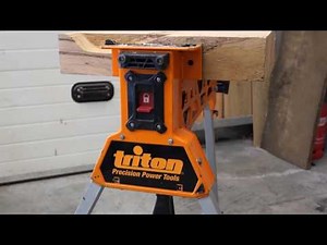 Triton SJA300 SuperJaws XXL Portable Clamping System from Toolstop