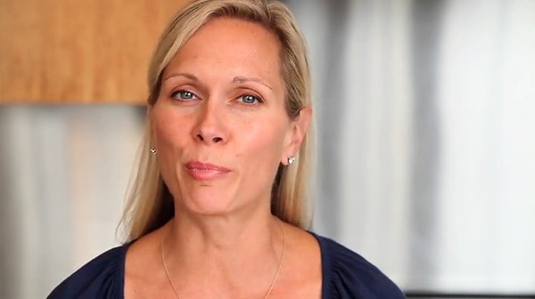 OXO Good Grips Pro Swivel Peeler