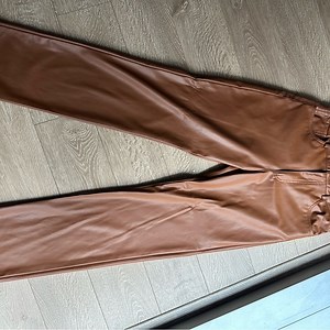 Zara Brown leather pants. Size small. Soft lining.