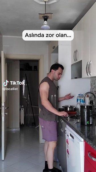 Beslenmeni takip etmiyorsan, bedenini kontrol edemezsin. Bu yüzden yedigin şeyleri kontrol etmelisin 💪🏻👌🏻 Ben @fatsecret_app uygulamasını kullanıyorum nasıl kullanman gerektiğini bilmiyorsan yorumlara FAT yaz, anlatayım ✊🏻👊🏻 ##reels #gymmotivation #gym #gymrat #gymworkouts #gymtips #gymreels #fitness #fitnessmotivation #fitnessgoals #gymgoals #fitnessjourney #fitlife #fitnessinspo #workouttips #workouttransformation #gymtransformation #workoutmotivation #workout #bodybuilding #bodytransfo