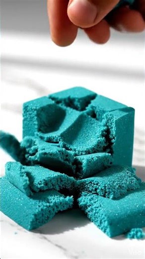 Oddly Satisfying Sand Crush ASMR 😌asmr #satisfying #kineticsand #relaxing #shorts #viralshorts #shok