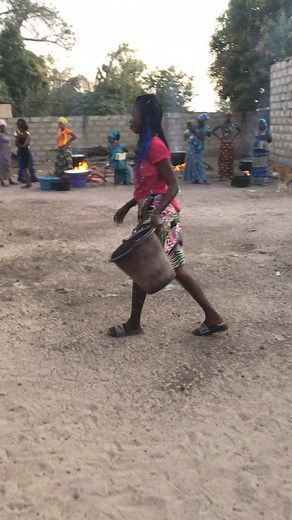 Vida rural en Senegal. #viralreelsfacebook #akumbele #travellife | Quim Fàbregas - Fotografía y Viajes.