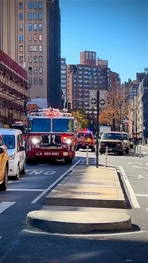Tractor Drawn Aerial on Instagram: "FDNY TDA RESPONDING • FDNY Truck 5 a Seagrave Tractor Drawn Aerial • Video from: @fire_police_ems_photos • • • • • • • • T A C T O R • D R A W N • A E R I A L • • • #tiller #tillerman #tilleroperator #tillertruck #tractordrawnaerial #TDA #fireman #firefighter #firefighters #firefighting #firetruck #firedepartment #firehouse #tillertraining #bestseatinthehouse #brotherhood #firerescue #firestation #aerial #aerialplatform #fireapparatus #sendthebend"