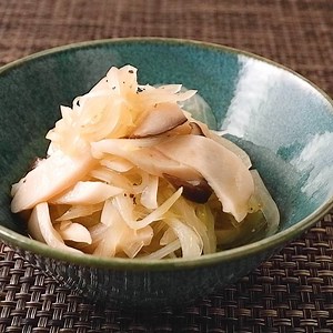 レンジで簡単 玉ねぎとエリンギのマリネ 作り方・レシピ | クラシル