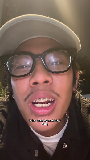 Kata-kata untuk Orang yang Suka Nge-Read Chat Doang