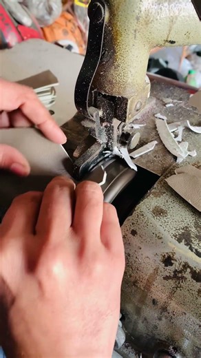 Leather Edge Refining on Skiving Machine