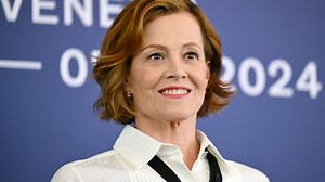 Sigourney Weaver tears up as she talks about Kamala Harris