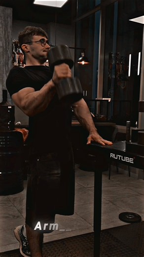 Akimbo 69 vs Devon Larratt try Heavy Dumbbell 💀