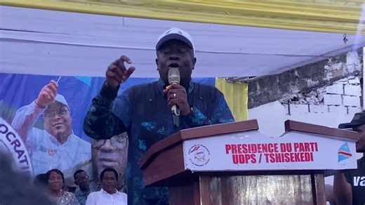 En #RDC, Augustin Kabuya, Secrétaire général de l'UDPS/Tshisekedi, affirme qu'il ne bloque pas la tenue du congrès au sein du parti présidentiel. Il dit attendre le quitus du Chef de l'État, Félix Tshisekedi, avant de convoquer le congrès. | Uélénews.net