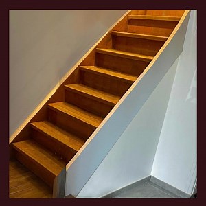 Vous voulez rénover votre escalier ? 😉 Escal Concept est le n°1 en France de la rénovation et du recouvrement d'escaliers en bois ou en béton. ✅ Recouvrement rapide. ✅ Travail soigné. ✅ Large gamme d’habillages bois aux styles classiques, contemporains et design. ✅ Etude gratuite et SANS engagement. | Escal Concept
