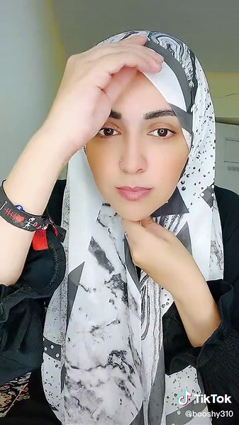 Scarf Tying Tutorial: Step-by-Step Guide